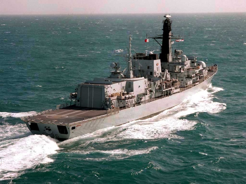 Royal_Navy_HMS_Montrose_3.jpg