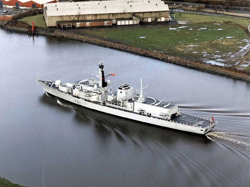 Royal Navy HMS Sutherland 2