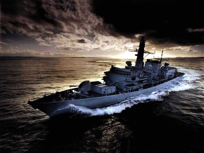 Royal_Navy_HMS_Sutherland_3.jpg