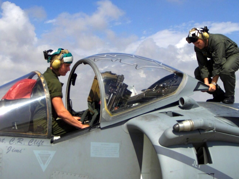 JLMUSMC_aircraft_AV8BII_Harrier.jpg