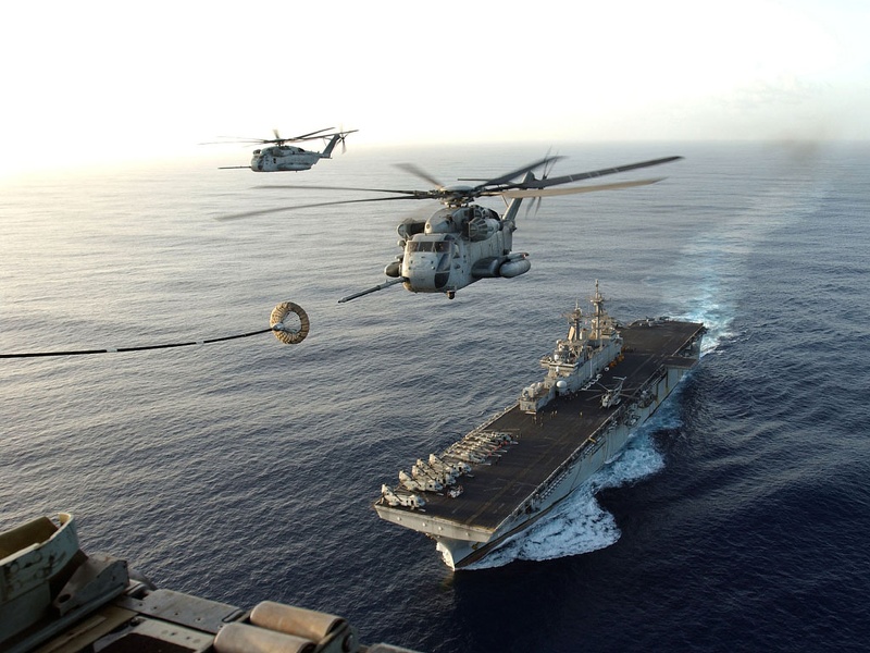 JLMUSMC_helicopters_CH53E_Super_Stallions_USS_Wasp.jpg