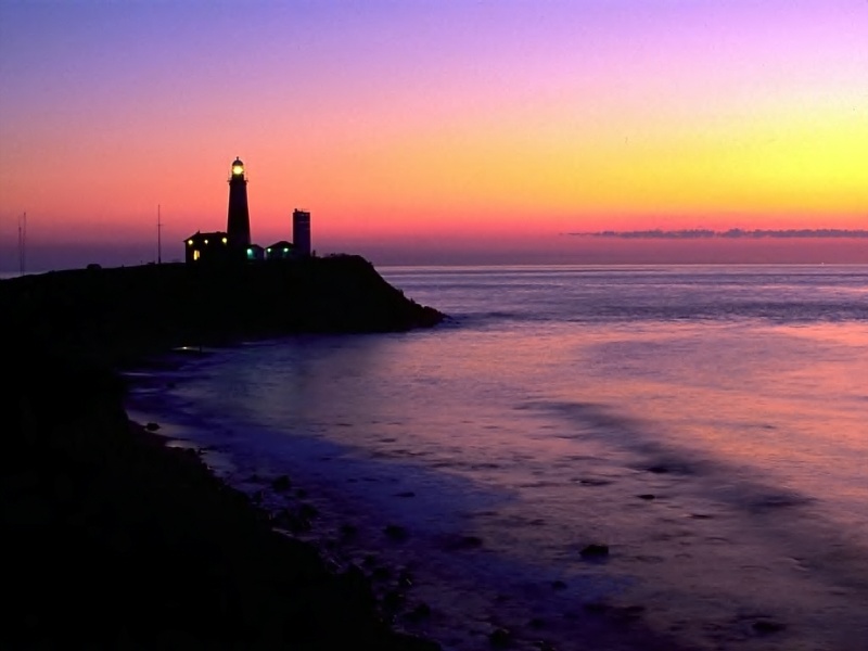 790008  Lighthouse at sunset