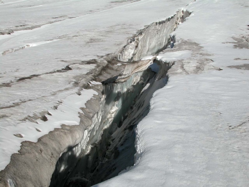 crevasse.jpg