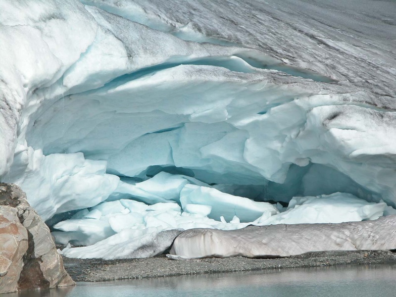 glacier1.jpg