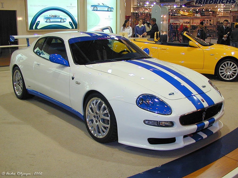 Maserati_Coupe_trofeo_2003_f3q.JPG