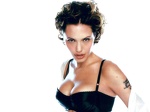Angelina Jolie 18