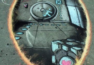 Voici une magnifique création sur un trottoir de Tacoma aux États-Unis. Elle est réalisée à la craie par James Stowe