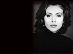 alyssa milano best wall 1